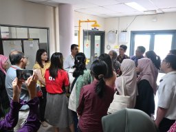 Lawatan Institut Kimia Malaysia (IKM)